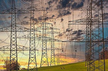 Elektrárna Opatovice skončila vloni se ztrátou, distribuční firma byla v zisku