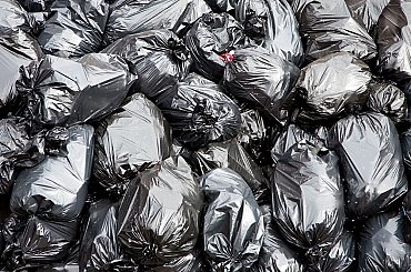 Na české recyklátory textilu se obracejí kvůli požadavkům EU i velké korporace