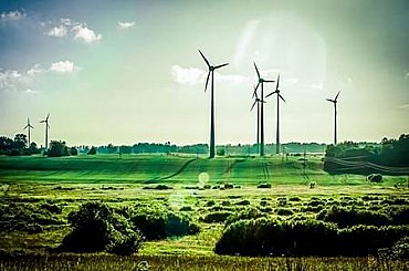 U Slaného vyroste solární park za 1 miliardu, navzdory odporu místních občanů