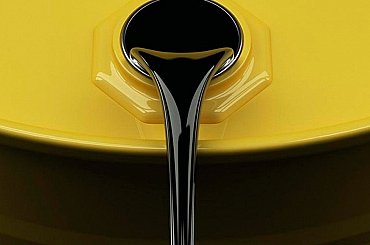 Saudská Arábia chce podľa analytika vytrestať niekoľko producentov ropy