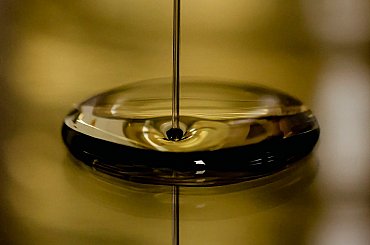 Osm producentů ropy z OPEC+ se dohodlo na dalším zvýšení těžby od července