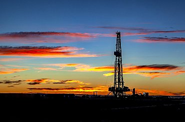 Americký ropný koncern Chevron zdvojnásobí počet ropných plošin ve Venezuele
