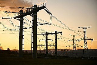 Chladný duben zvedl spotřebu elektřiny v ČR. Soláry potřetí v historii vyrobily přes 600 GWh